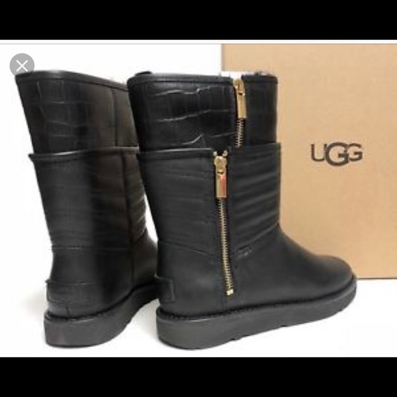 UGG Shoes - Ugg Aviva black leather shearling boots